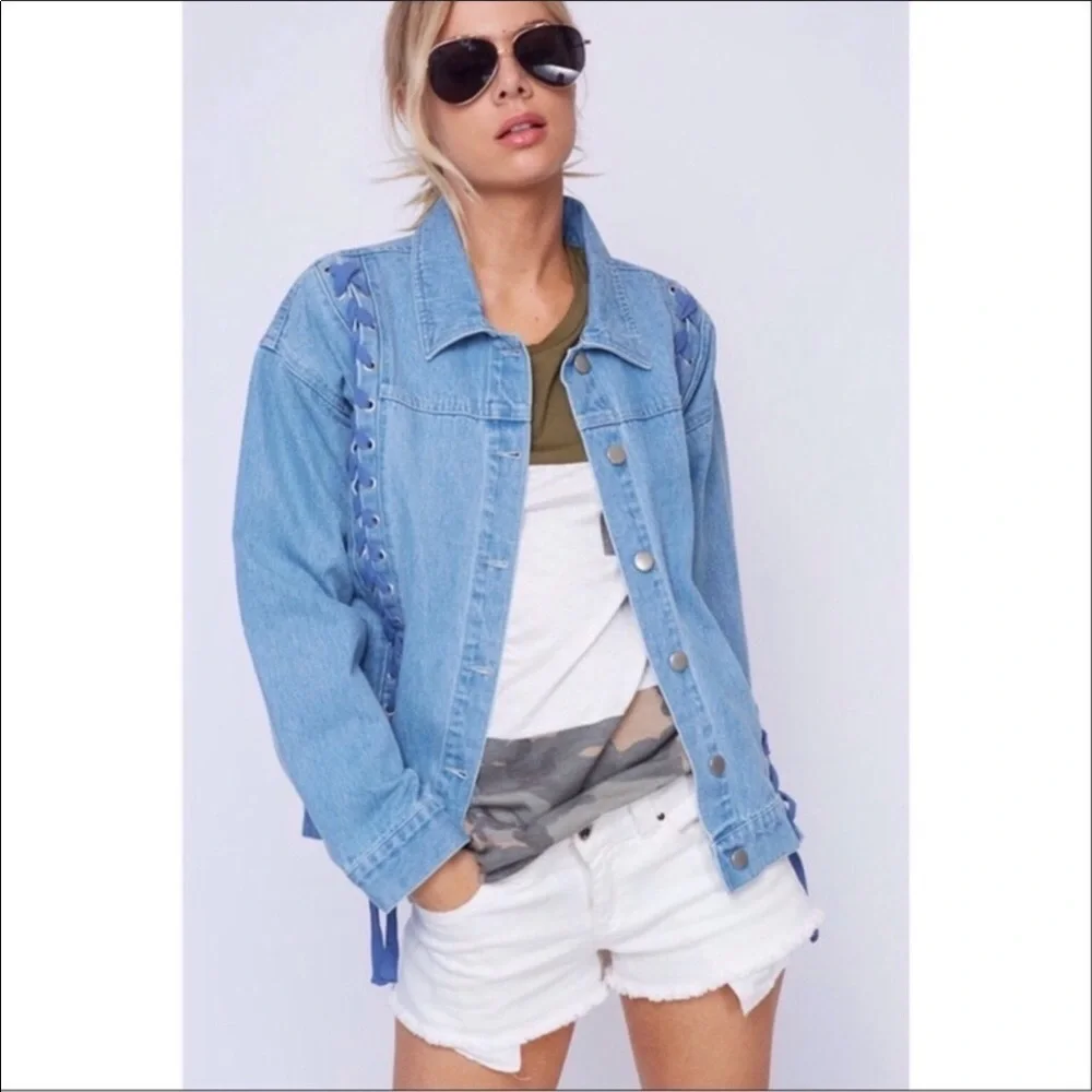 Boutique with Grace Crisscross Denim Jacket NWOT - Picture 11 of 12